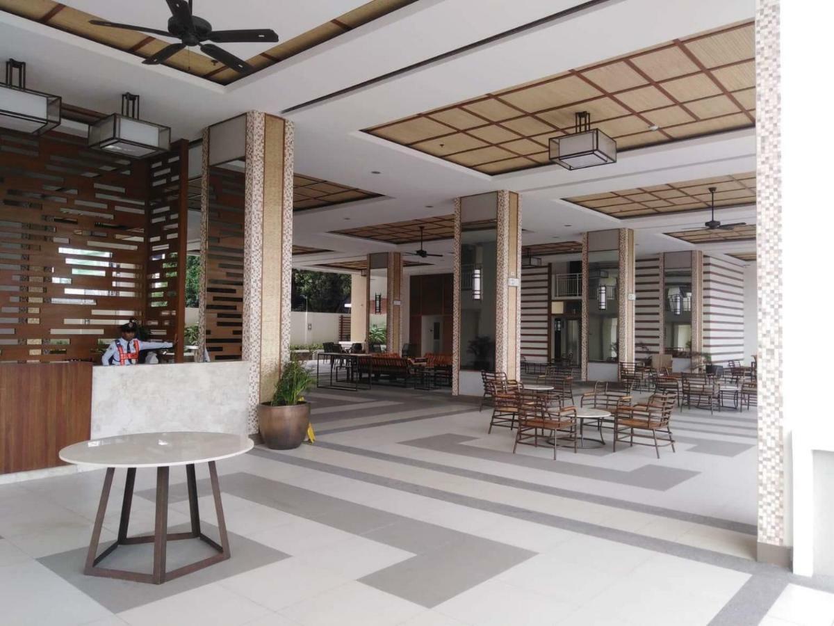 Viera Residence Manila Exterior photo
