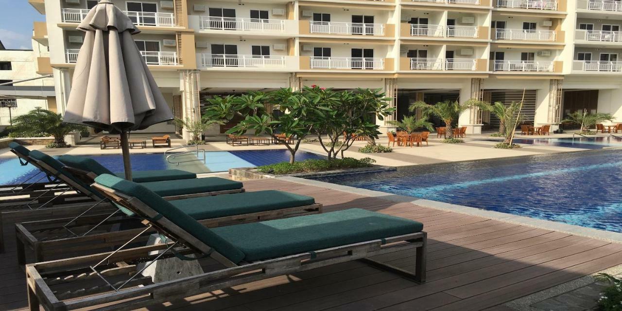 Viera Residence Manila Exterior photo